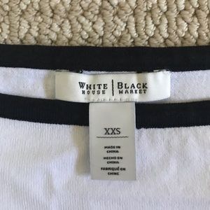 White House Black Market Tops - White top with black details (xxs) White House Black Market Tops - White top with black details (xxs)